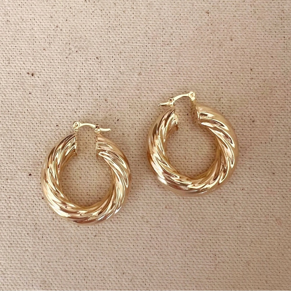 18k Gold Filled Water Resistant Twist Gold Hoop Earrings